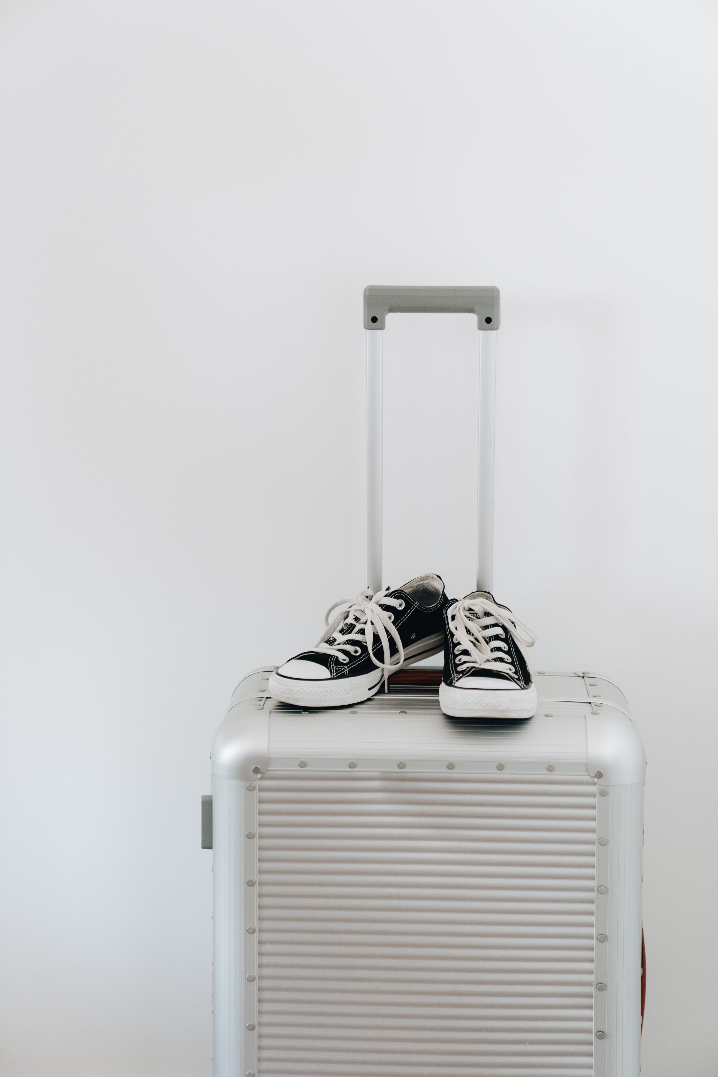 Lady Auto Club: Travel Luggage Issues Guide